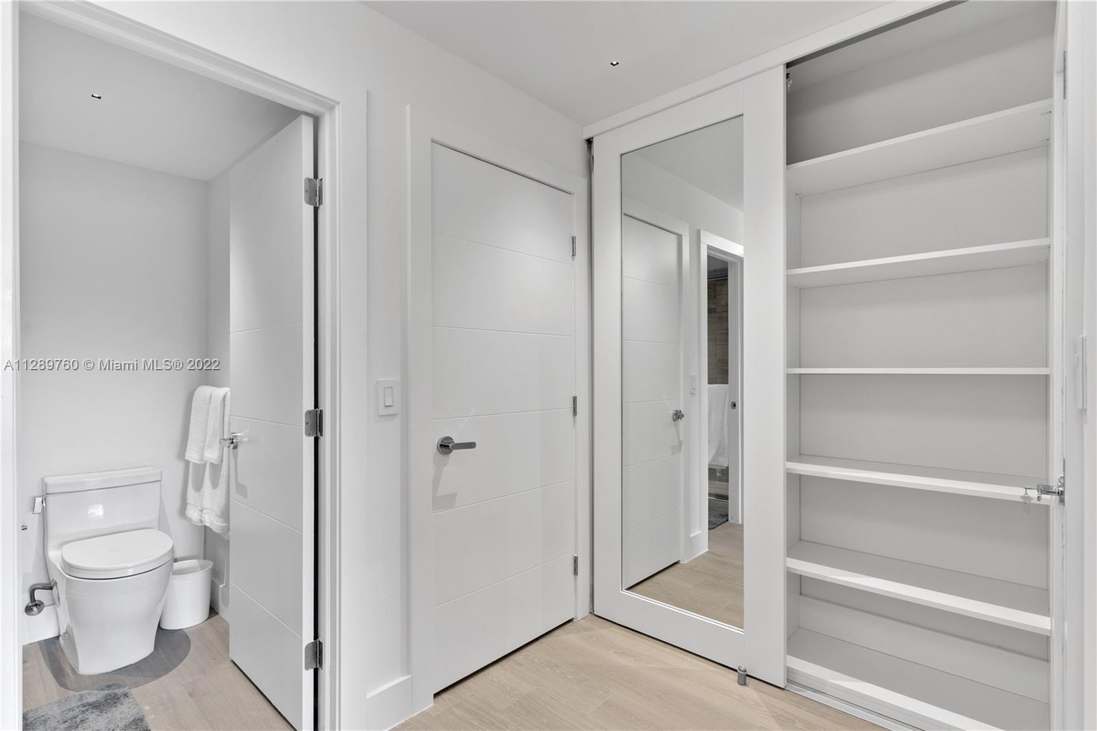 COMMODORE CLUB WEST CONDO - Residential Lease