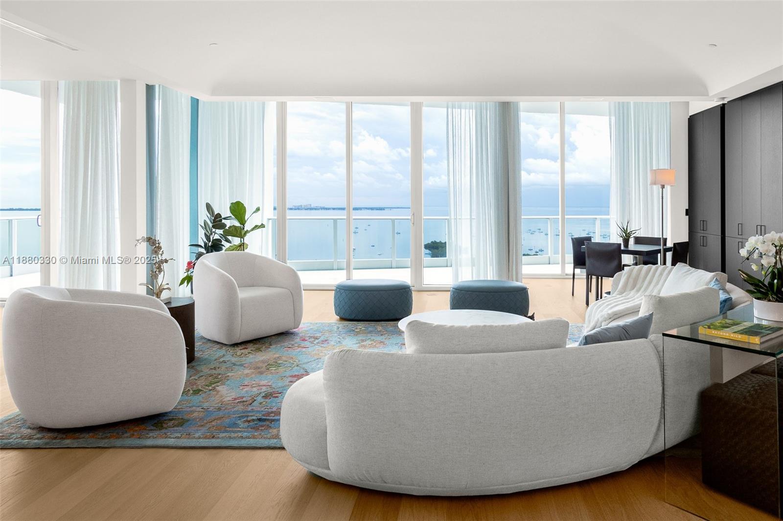GROVENOR HOUSE CONDO - Residential