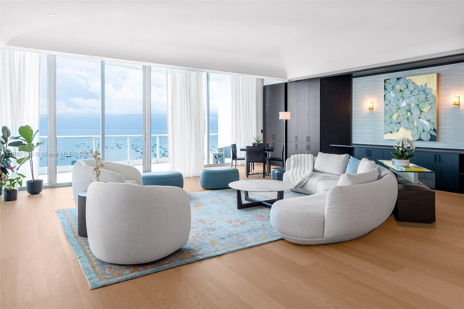 GROVENOR HOUSE CONDO - Residential