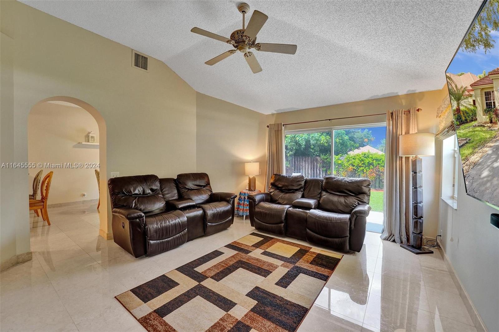 FOREST RIDGE AT OAK GROVE - Residential