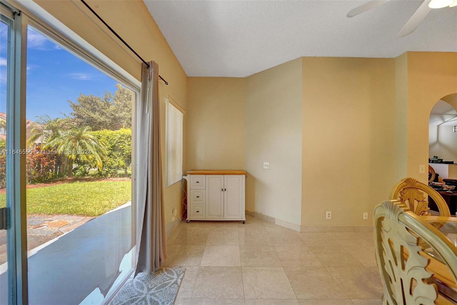 FOREST RIDGE AT OAK GROVE - Residential