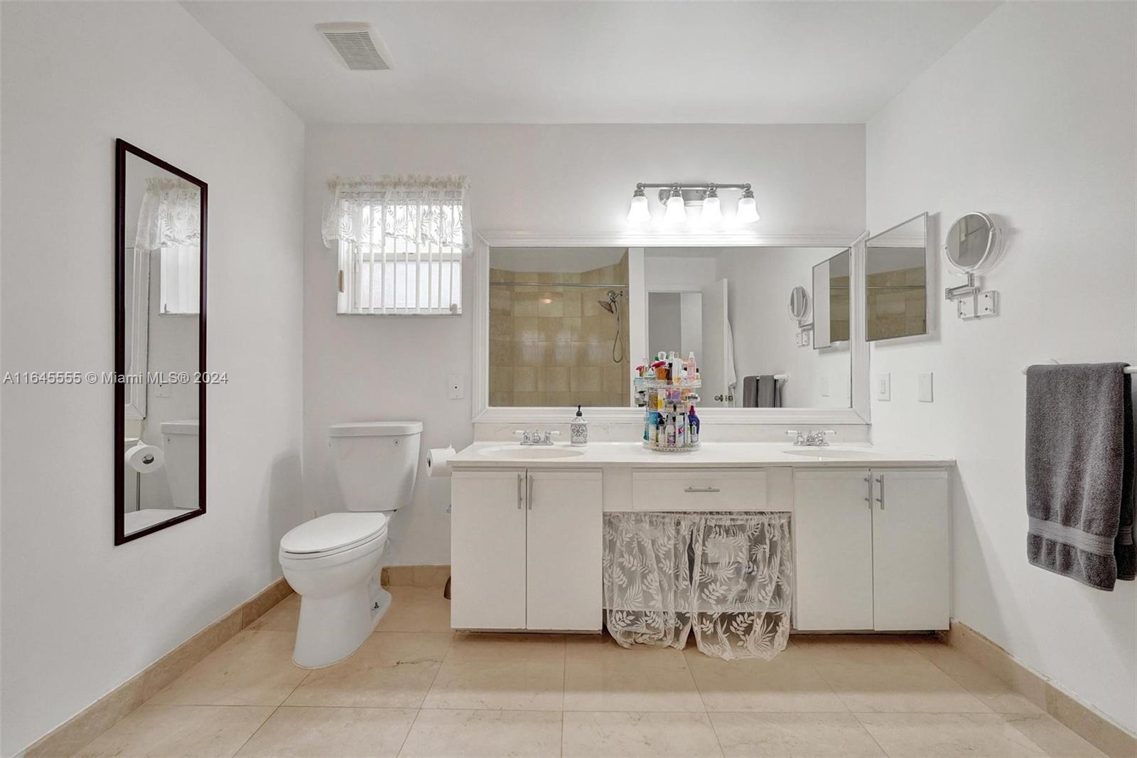 FOREST RIDGE AT OAK GROVE - Residential