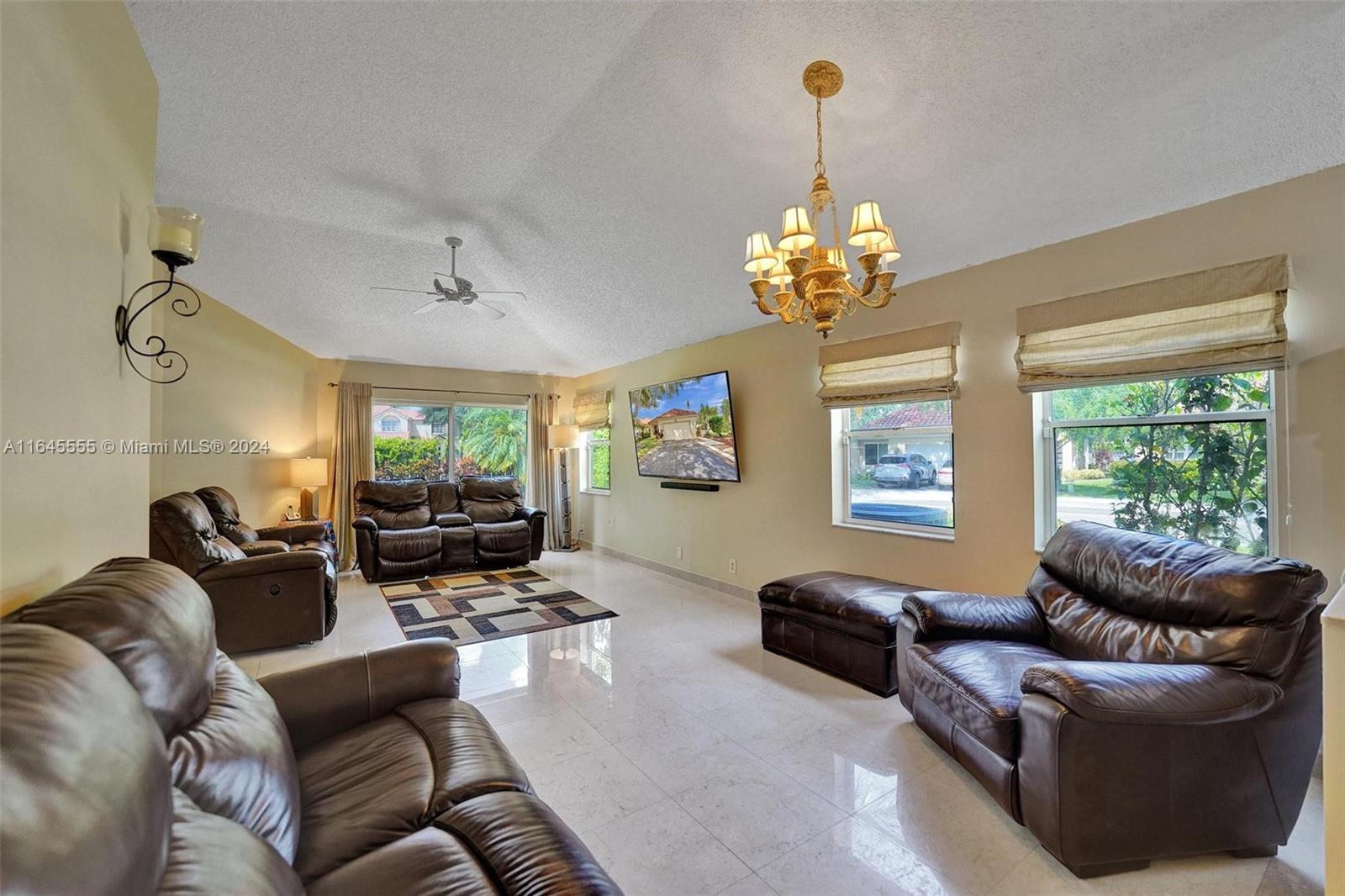 FOREST RIDGE AT OAK GROVE - Residential