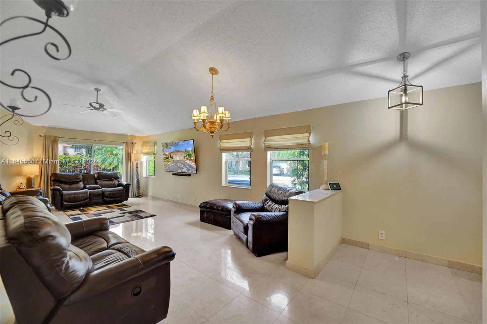 FOREST RIDGE AT OAK GROVE - Residential
