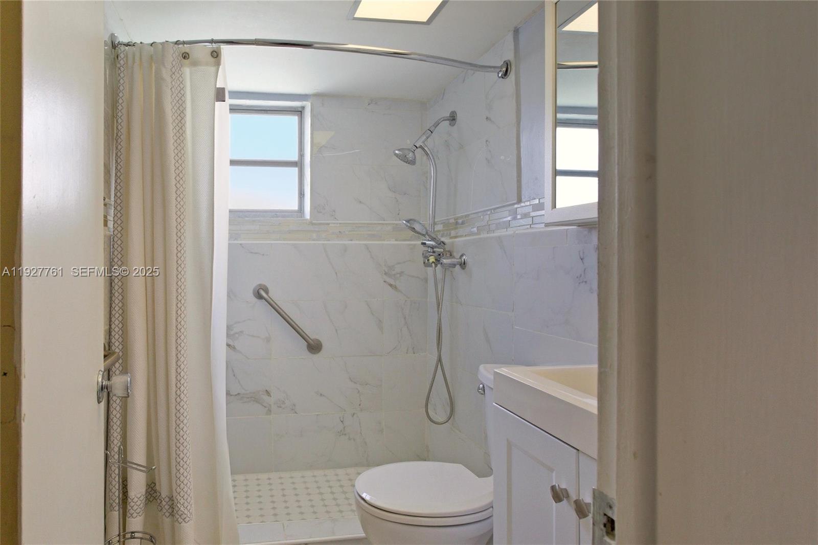 WINSTON GATEWAY ASSOC INC - Residential