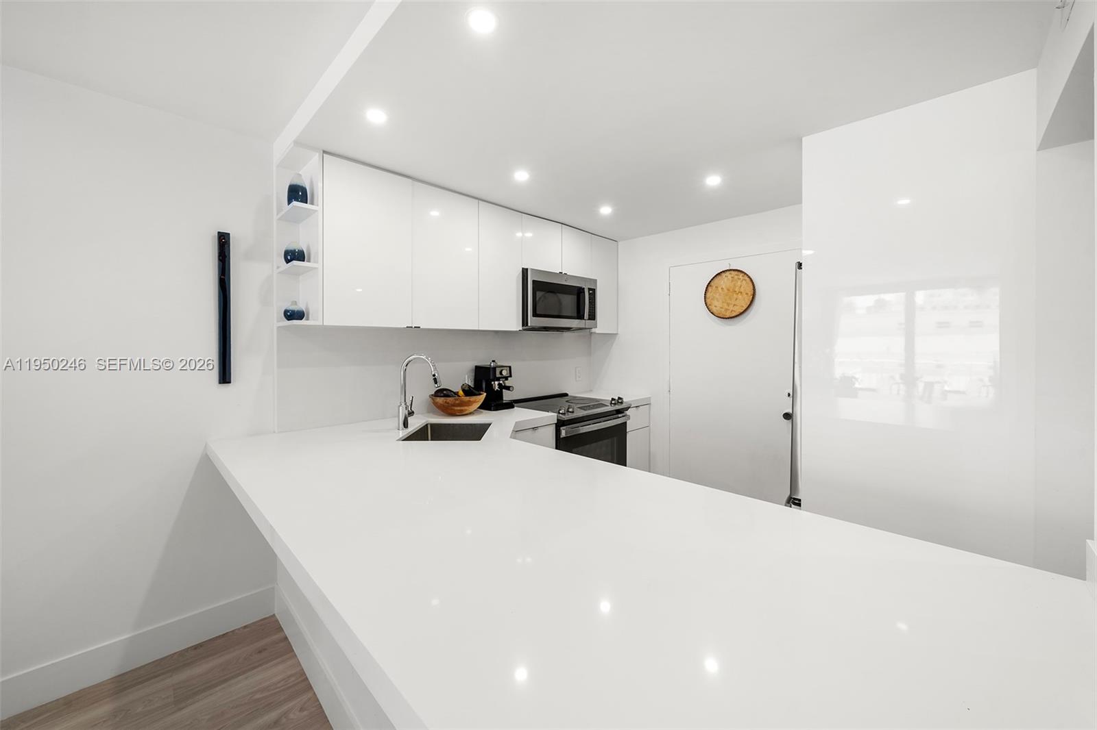 OCEAN POINT CONDO - Residential