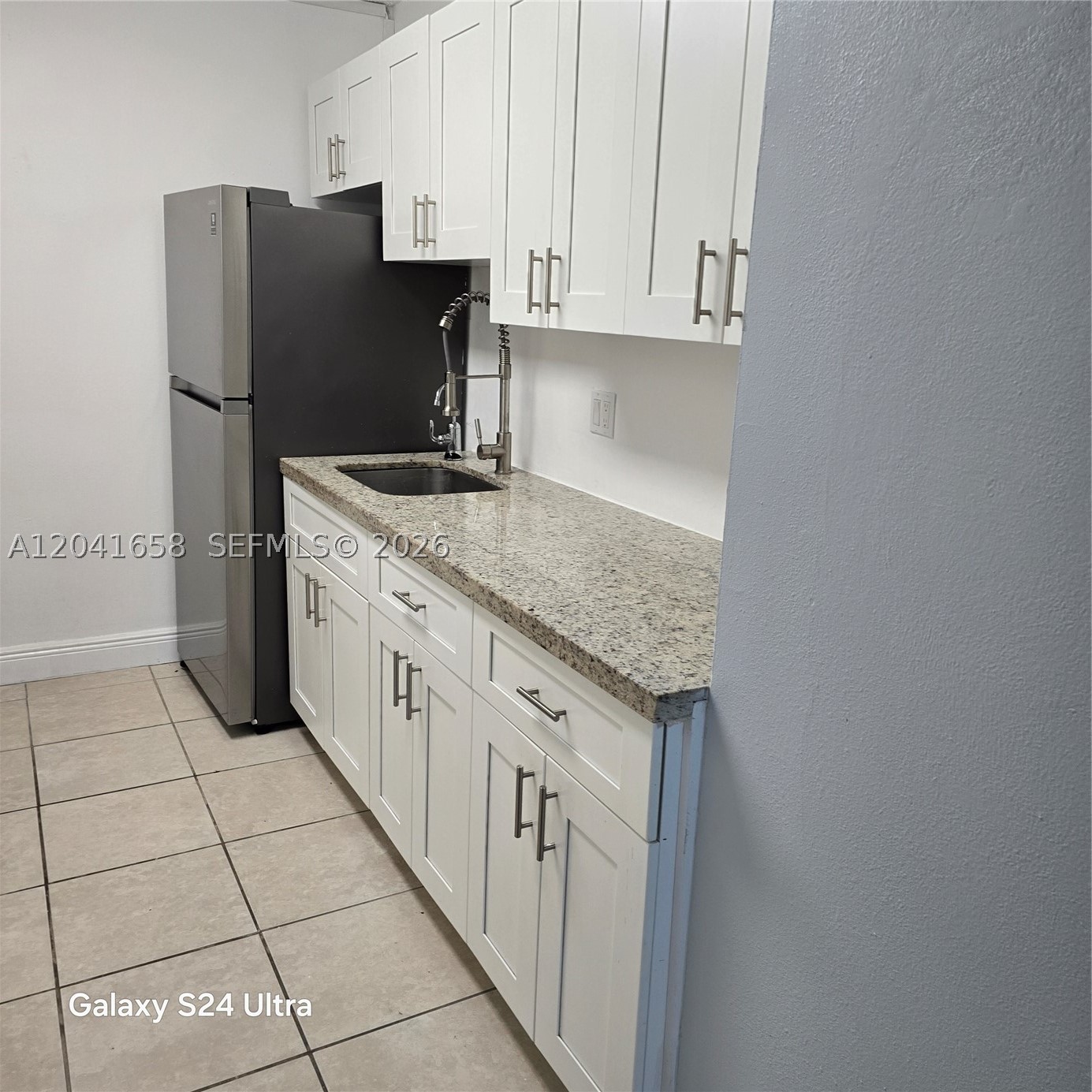 SAGA BAY GARDENS CONDO - Residential