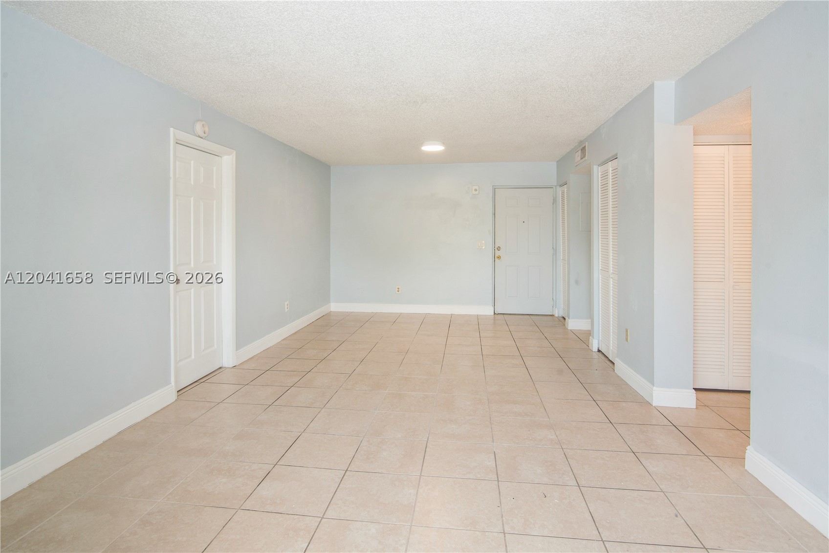 SAGA BAY GARDENS CONDO - Residential