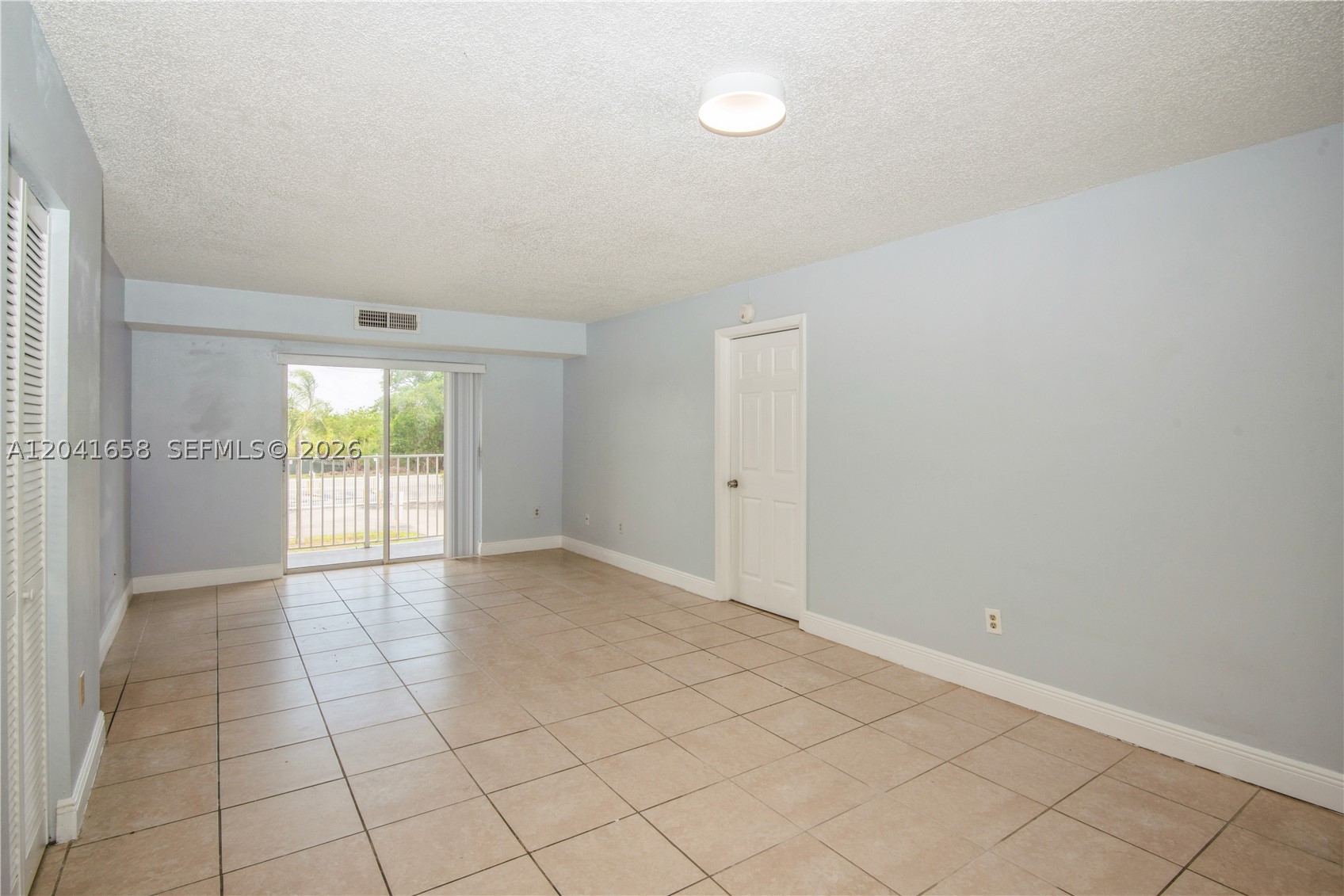 SAGA BAY GARDENS CONDO - Residential