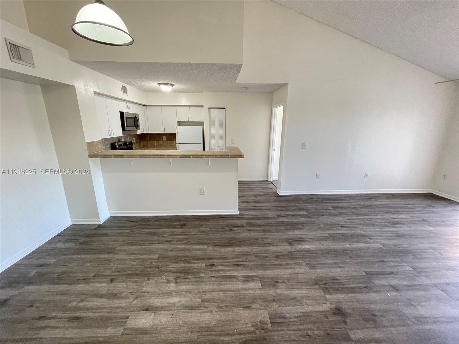 MILANO CONDO - Residential