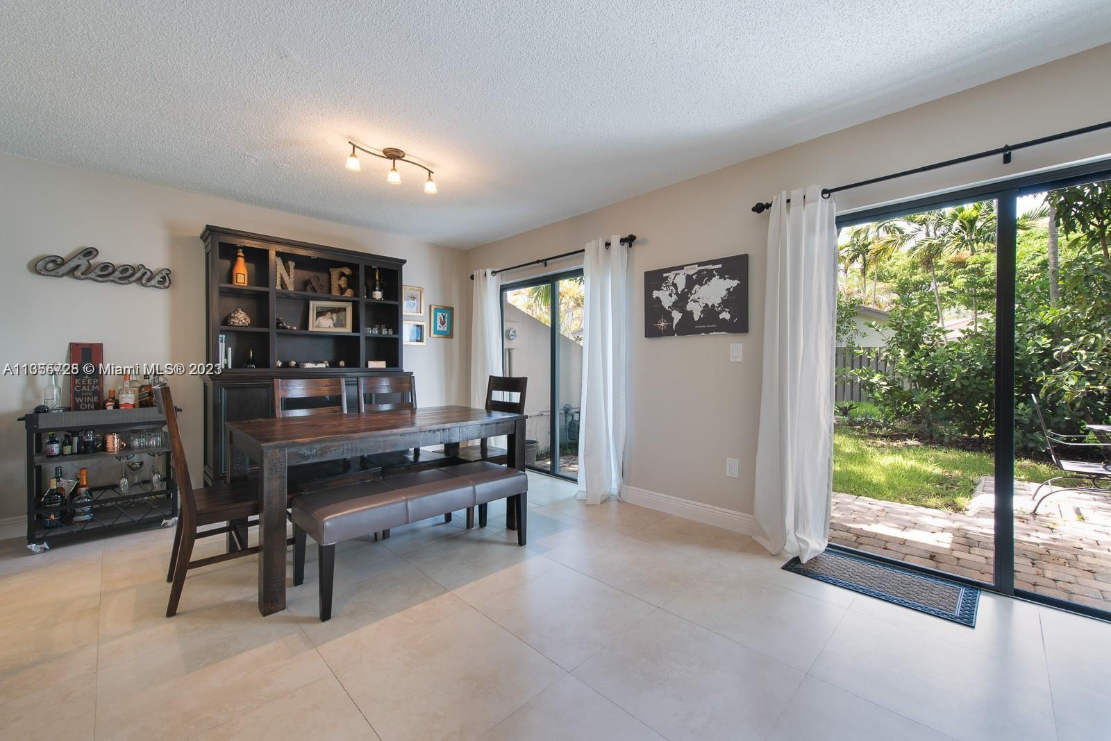 SABAL CHASE SEC 6 - Residential Lease