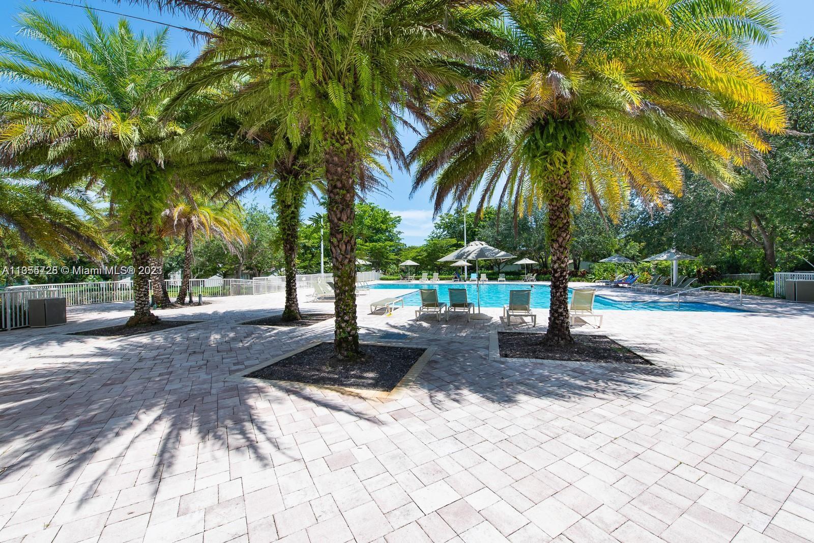 SABAL CHASE SEC 6 - Residential Lease