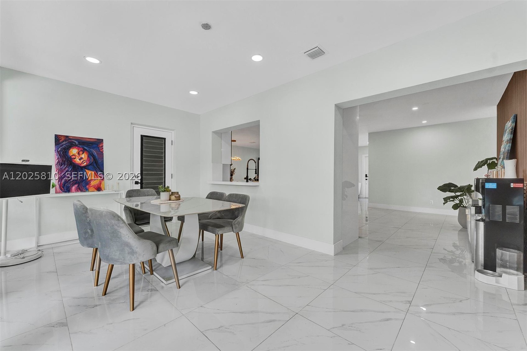 HOLLYWOOD HOMESITES HIGH - Residential