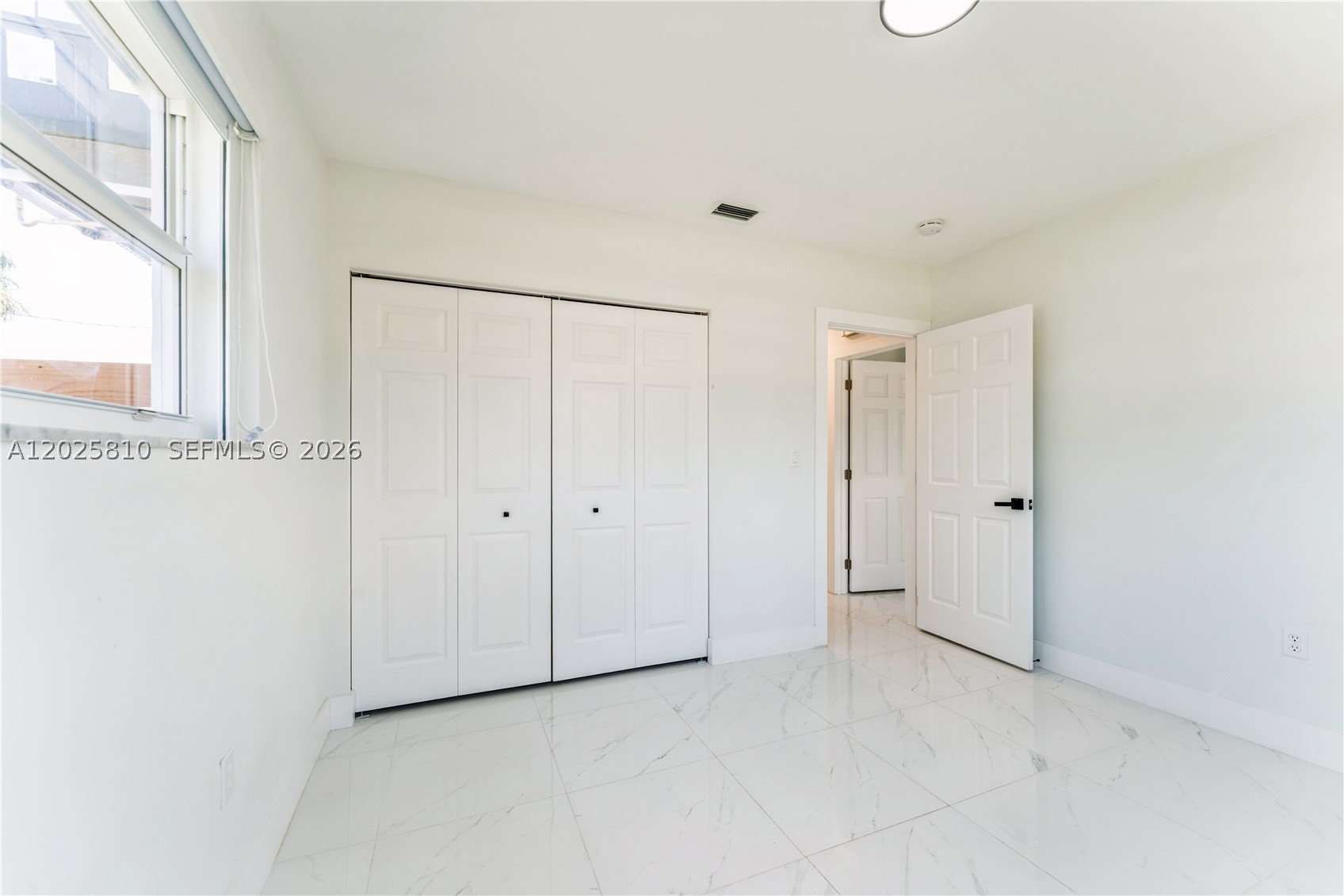 HOLLYWOOD HOMESITES HIGH - Residential