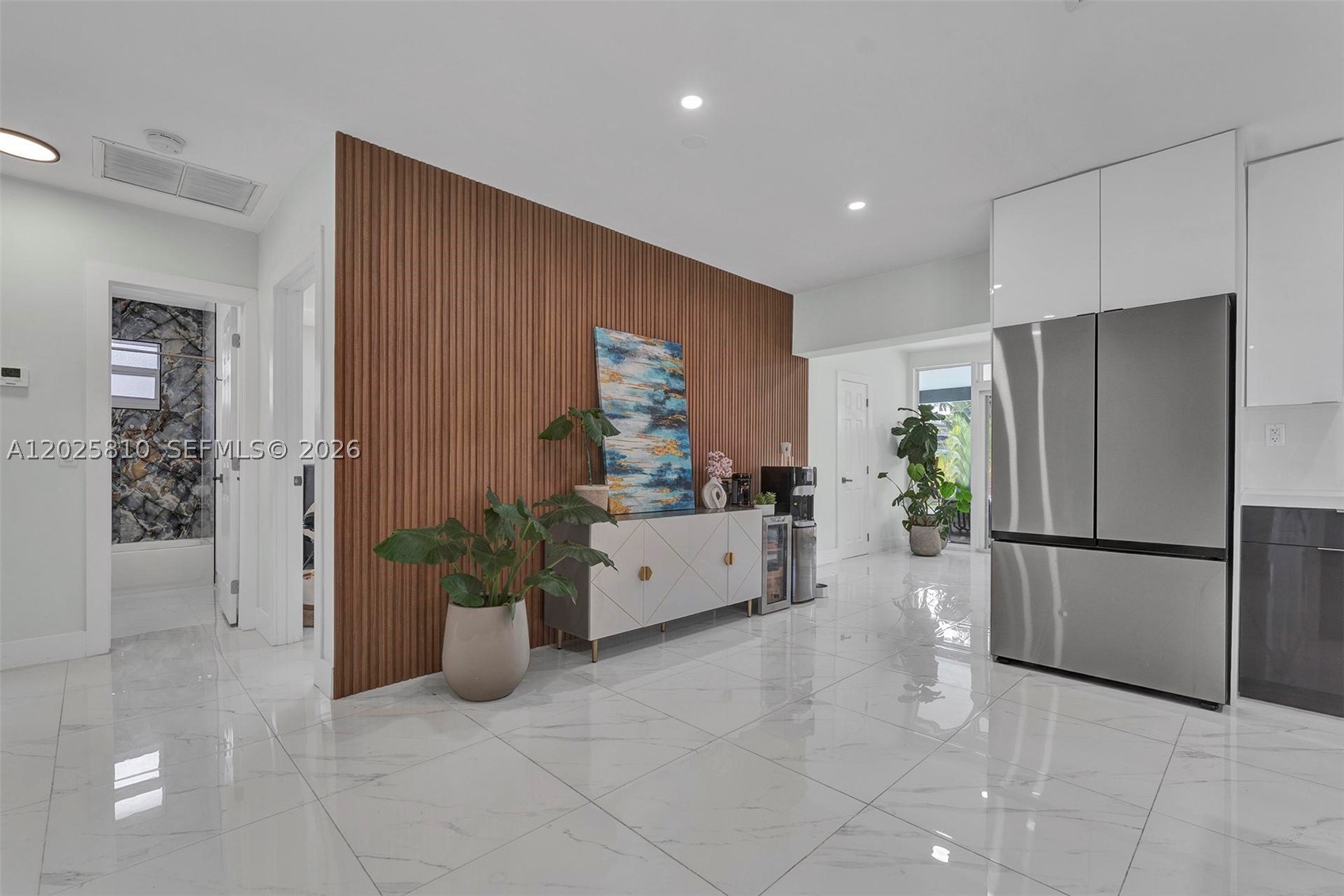HOLLYWOOD HOMESITES HIGH - Residential