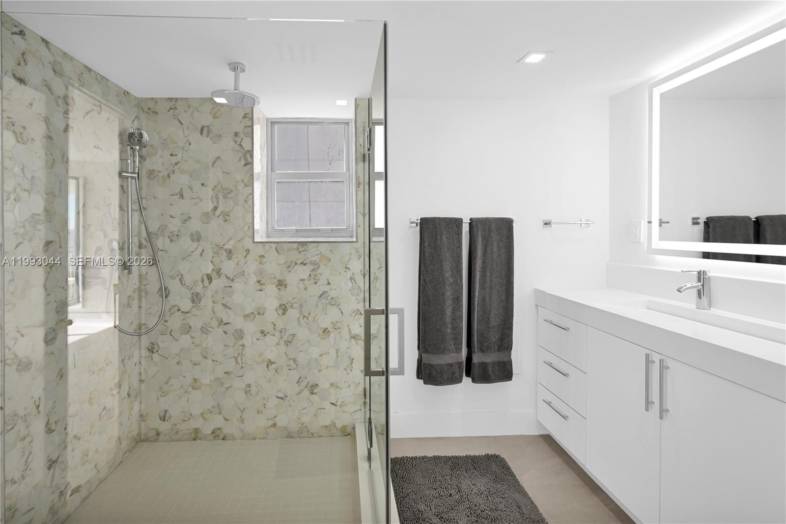 OCEANSIDE PLAZA CONDO - Residential