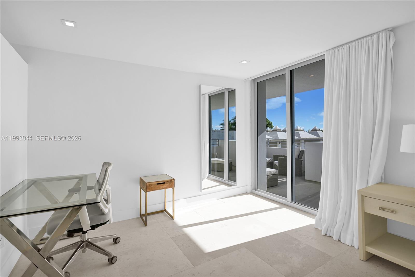 OCEANSIDE PLAZA CONDO - Residential