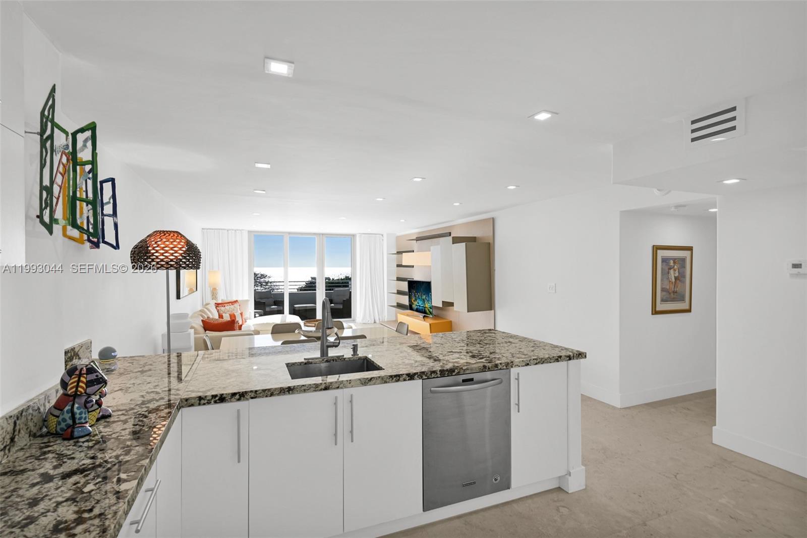 OCEANSIDE PLAZA CONDO - Residential