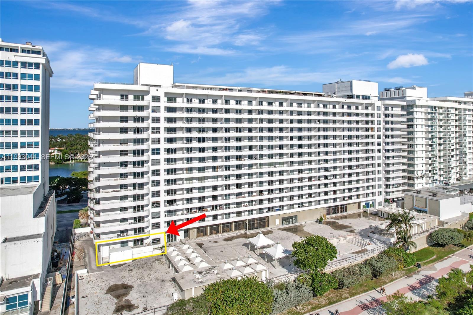 OCEANSIDE PLAZA CONDO - Residential