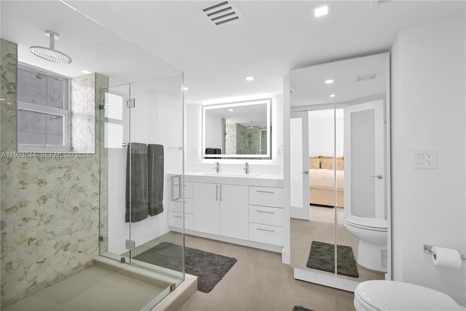 OCEANSIDE PLAZA CONDO - Residential