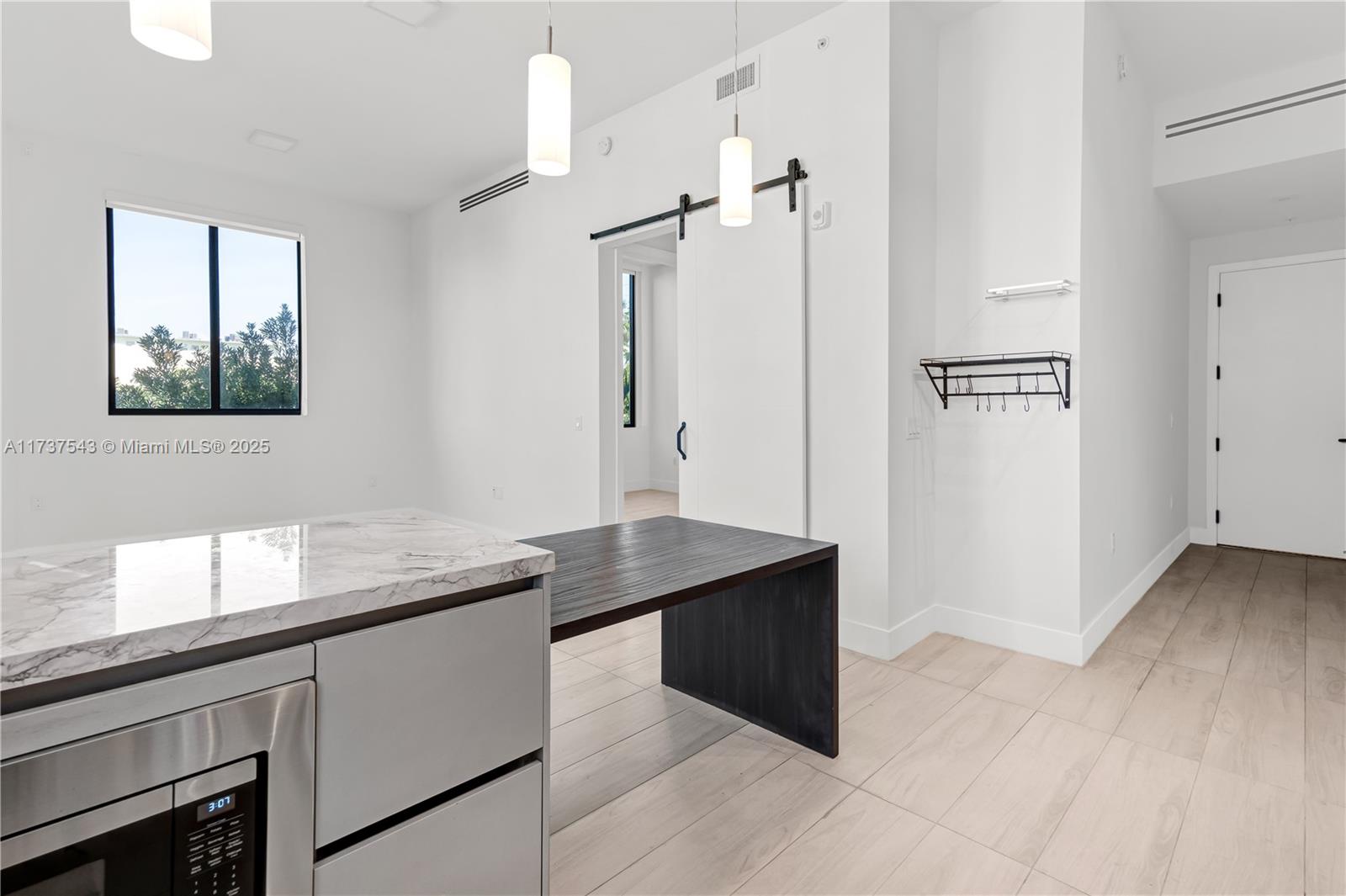 LINCOLN SUB - Residential