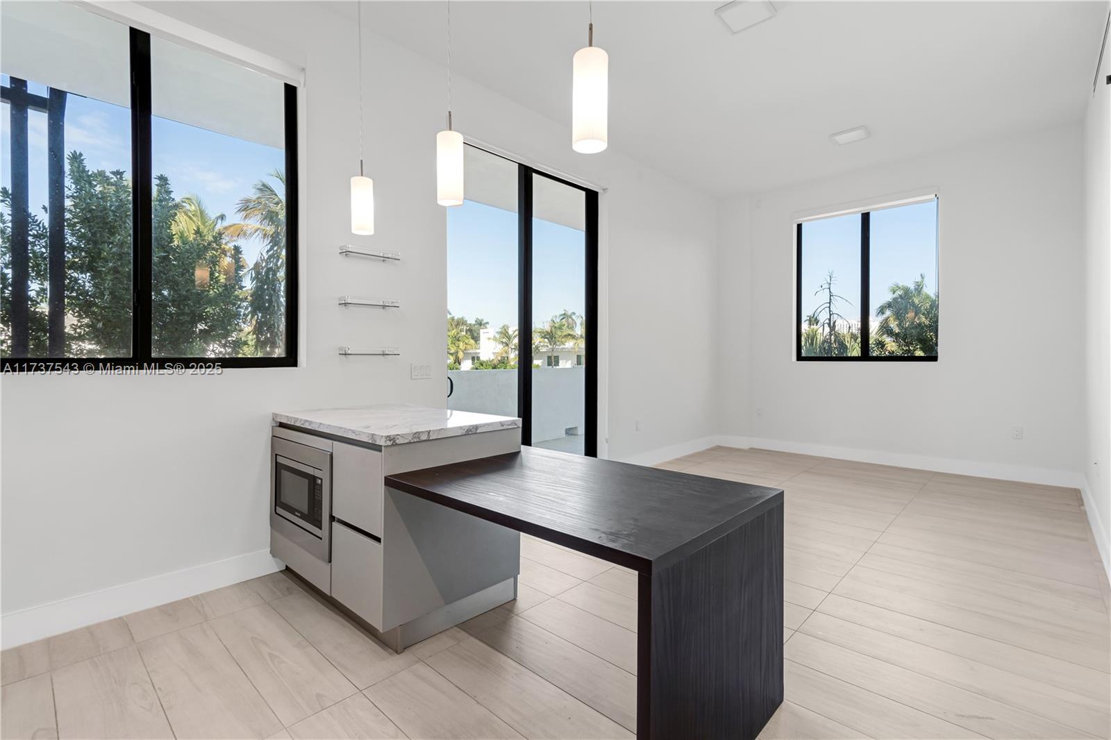 LINCOLN SUB - Residential
