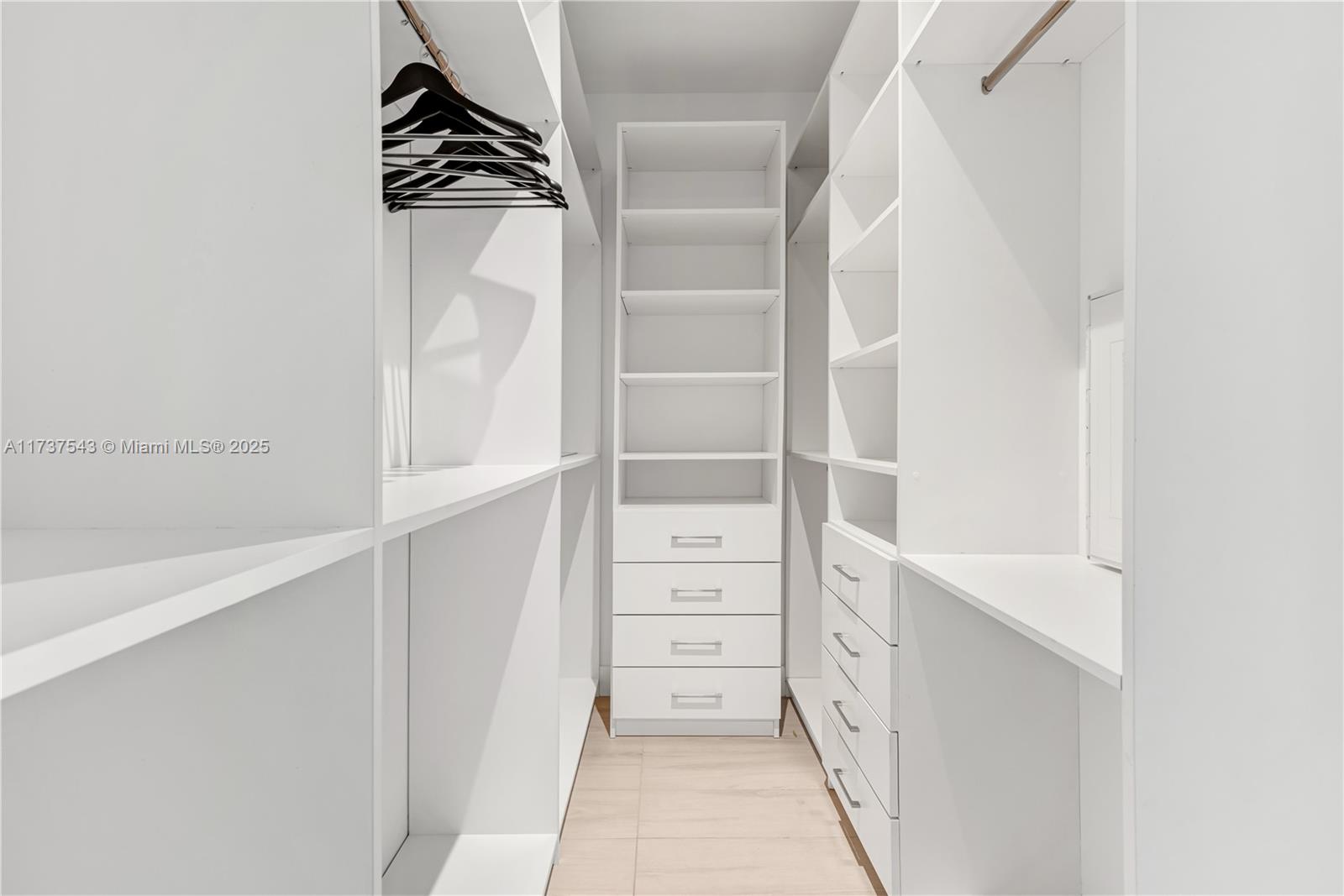 LINCOLN SUB - Residential
