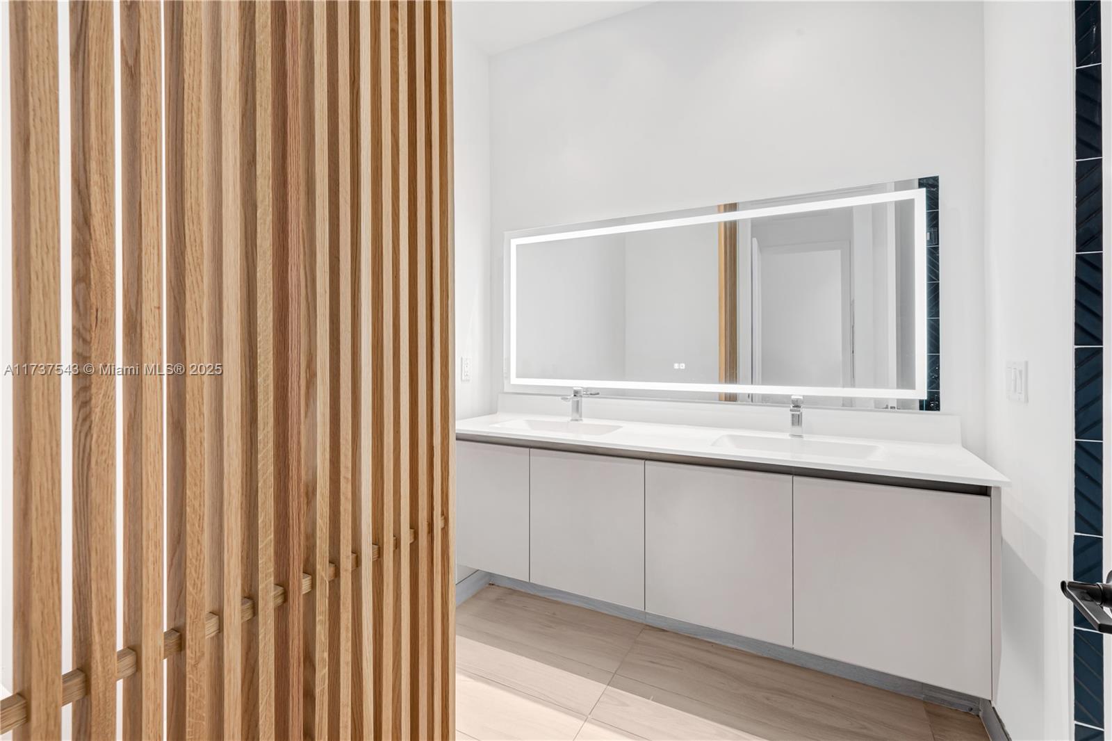 LINCOLN SUB - Residential