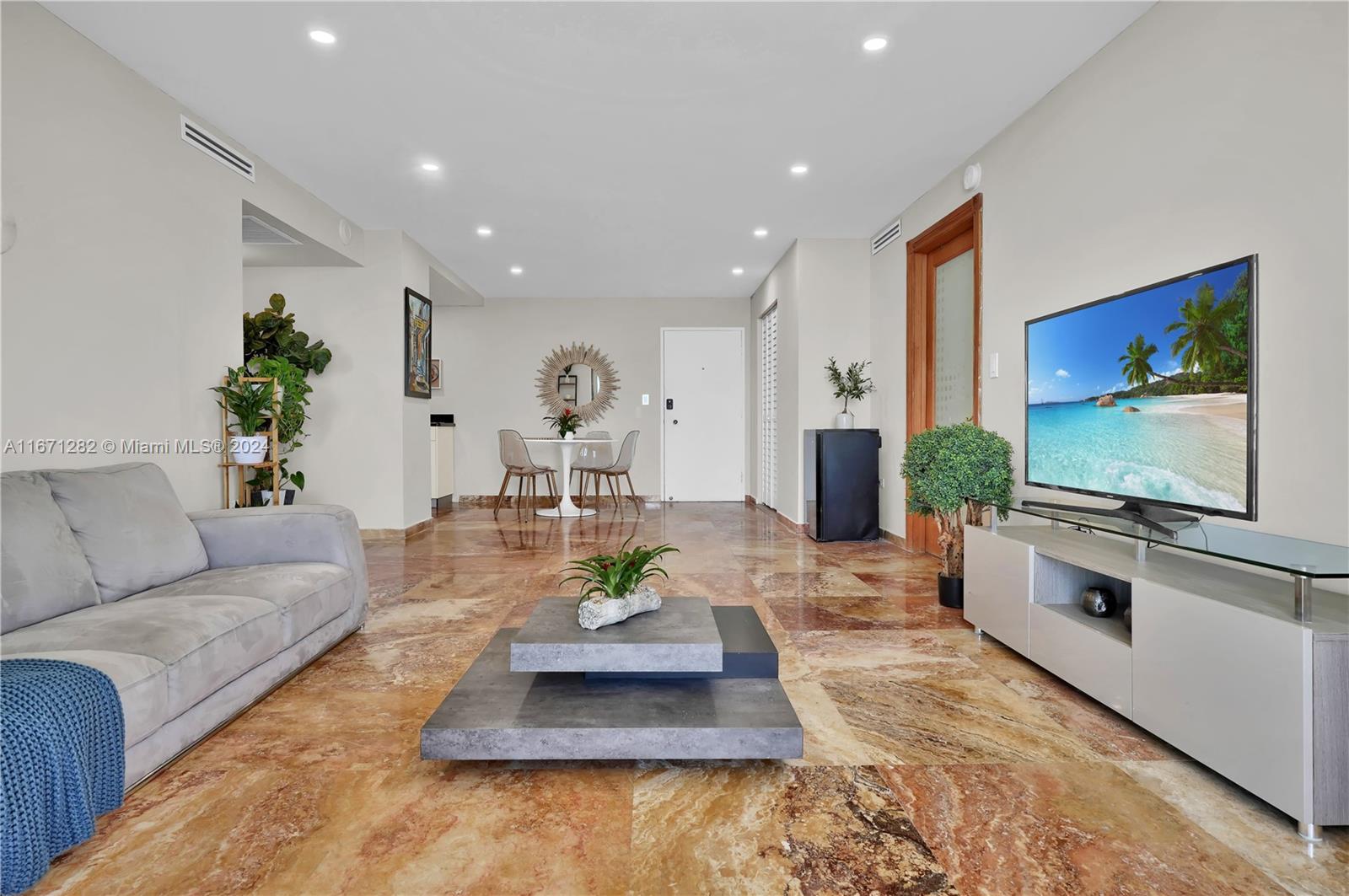 OCEANSIDE PLAZA CONDO - Residential