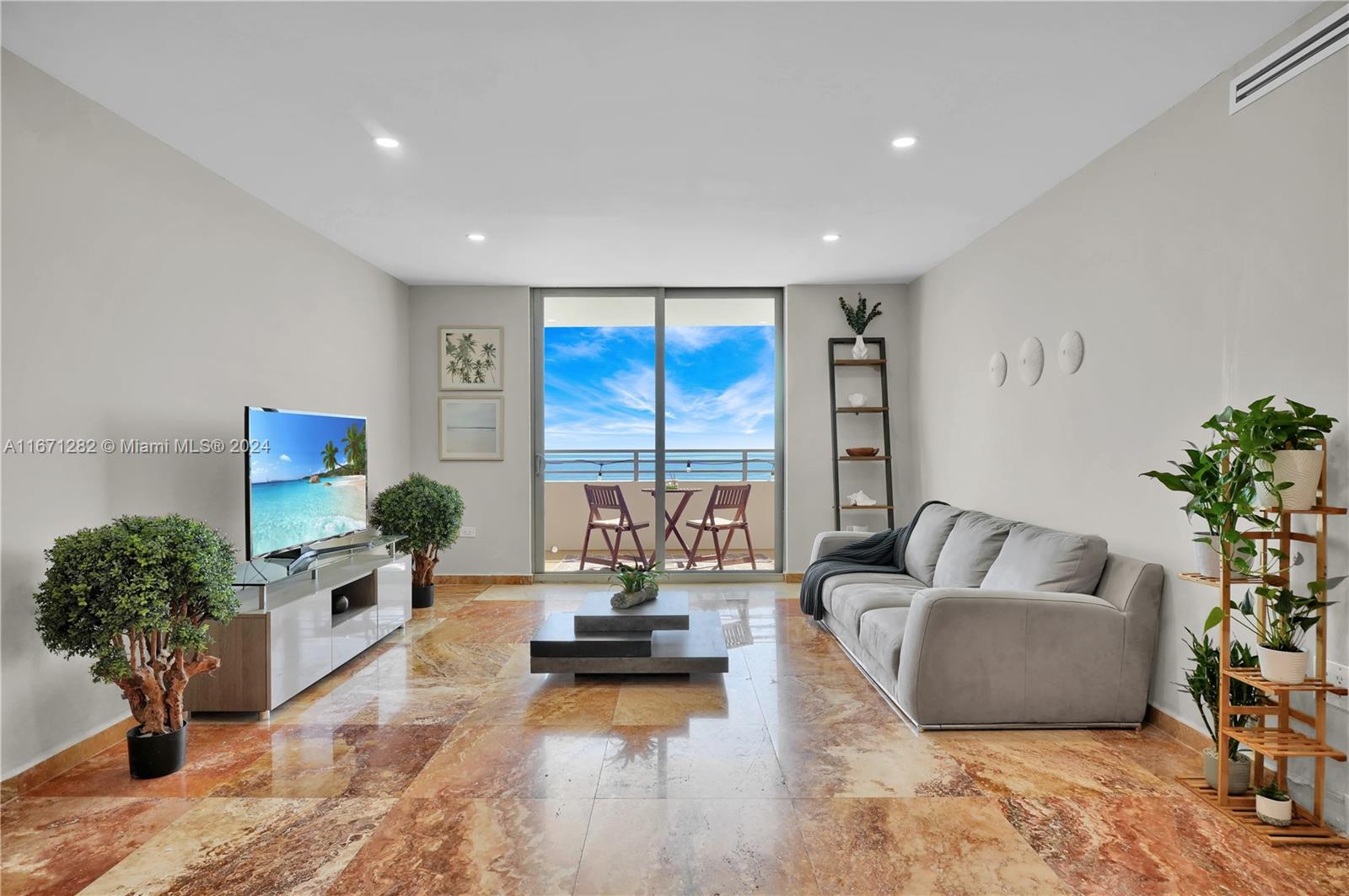 OCEANSIDE PLAZA CONDO - Residential