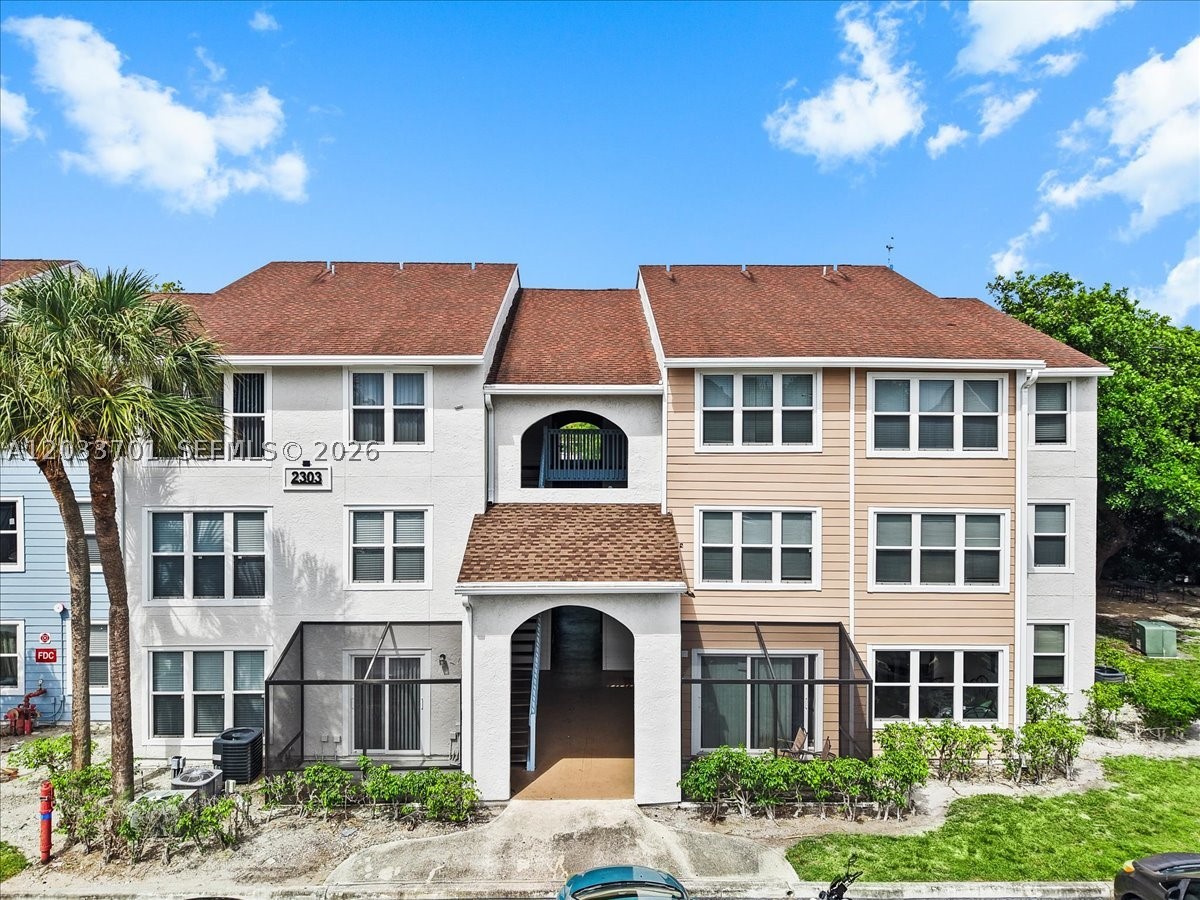 BOYNTON LANDINGS CONDO - Residential