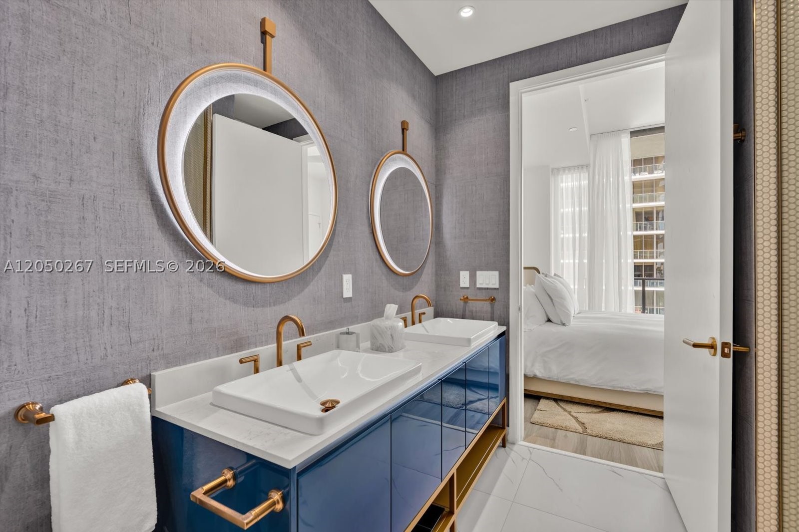 2655 SOUTH BAYSHORE DRIVE - Residential