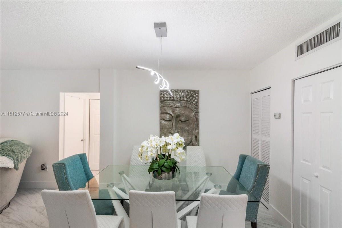 LUDLUM LAKE CONDO BLDG B - Residential