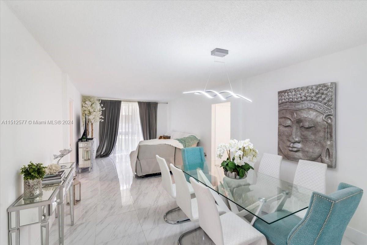 LUDLUM LAKE CONDO BLDG B - Residential