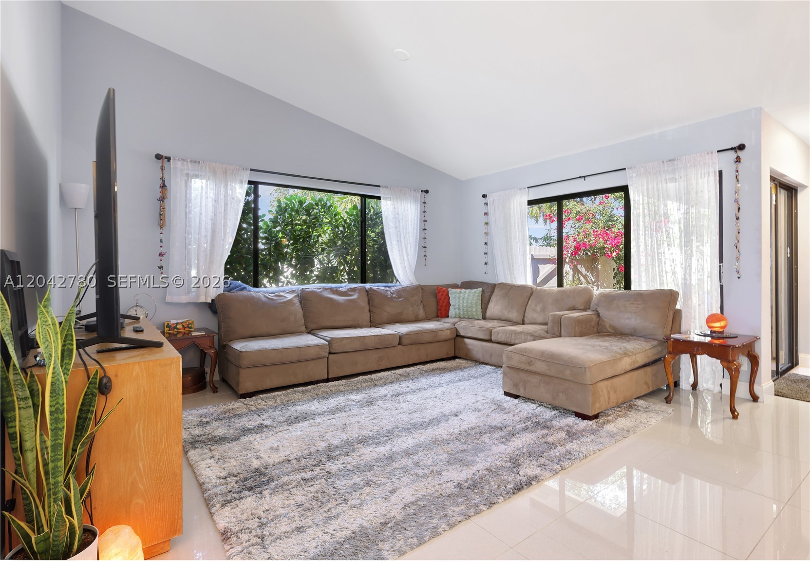 PINES OF OAKLAND FOREST W - Residential