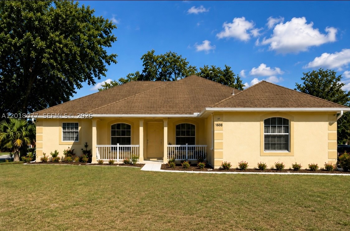 Welcome to this beautifully maintained home located in Fort Pierce. This spacious 3 bedroom, 2 bathroom residence offers a versatile layout designed to fit a variety of lifestyles.

As you enter the home, you’re welcomed by two additional open-flex spaces positioned on each side of the entrance — perfect for a home office, family room, playroom, sitting area, formal dining space, or whatever best suits your needs.

The spacious primary suite is a true retreat, featuring two walk-in closets and a spa-inspired ensuite bathroom complete with dual sinks, a separate shower, private toilet area, and a beautiful soaking tub perfect for relaxing after a long day. 

This well-kept property showcases pride of ownership throughout and offers both functionality and flexibility for everyday living and entertaining. Conveniently located near shopping, dining, schools, and major roadways. This home is a wonderful opportunity for buyers seeking comfort, space, and versatility.