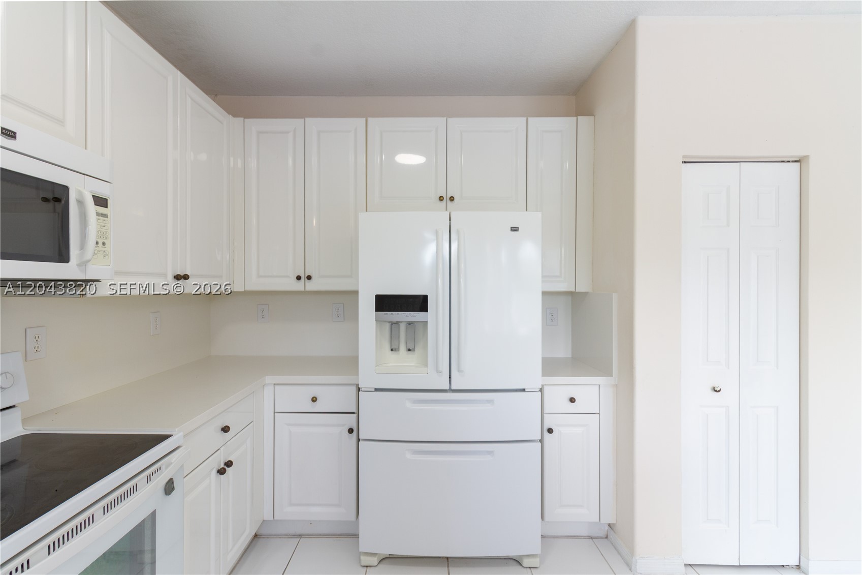 GROVE PLACE - Residential Lease