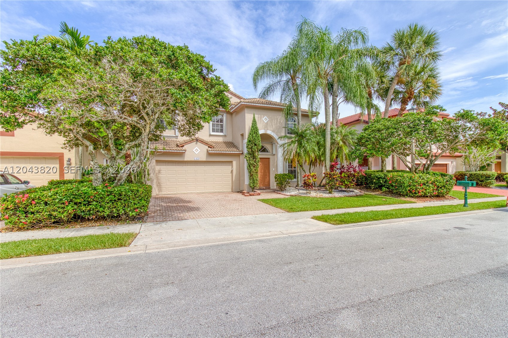 GROVE PLACE - Residential Lease
