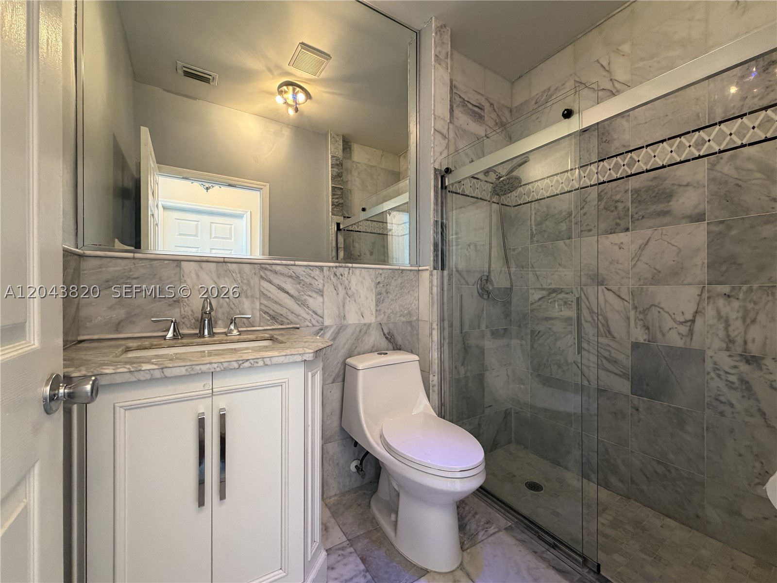 GROVE PLACE - Residential Lease
