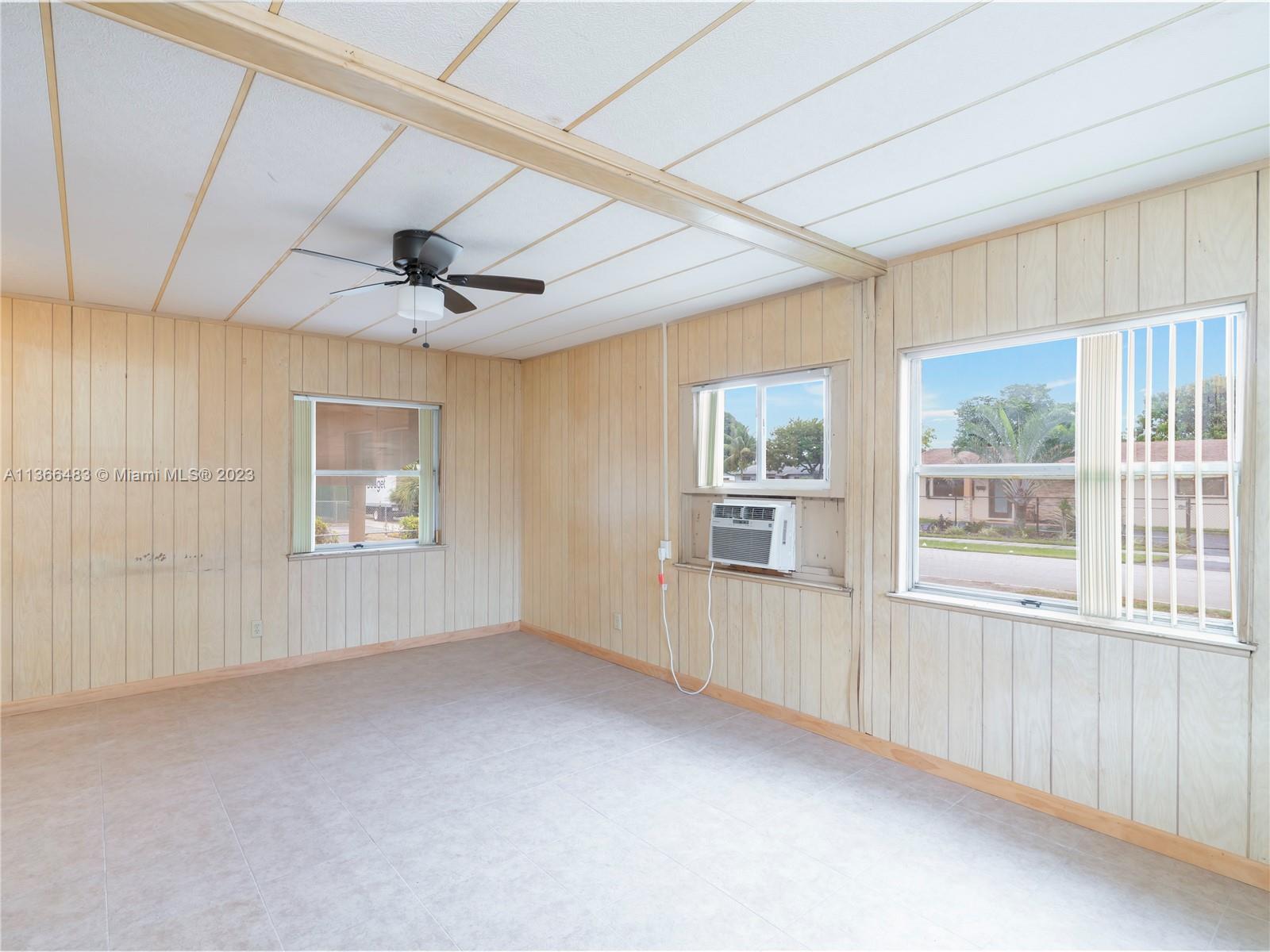 GOLDEN RIDGE ADD - Residential