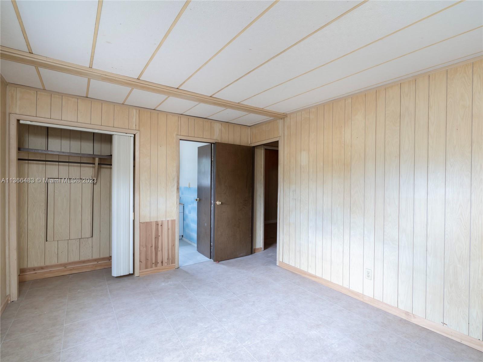 GOLDEN RIDGE ADD - Residential