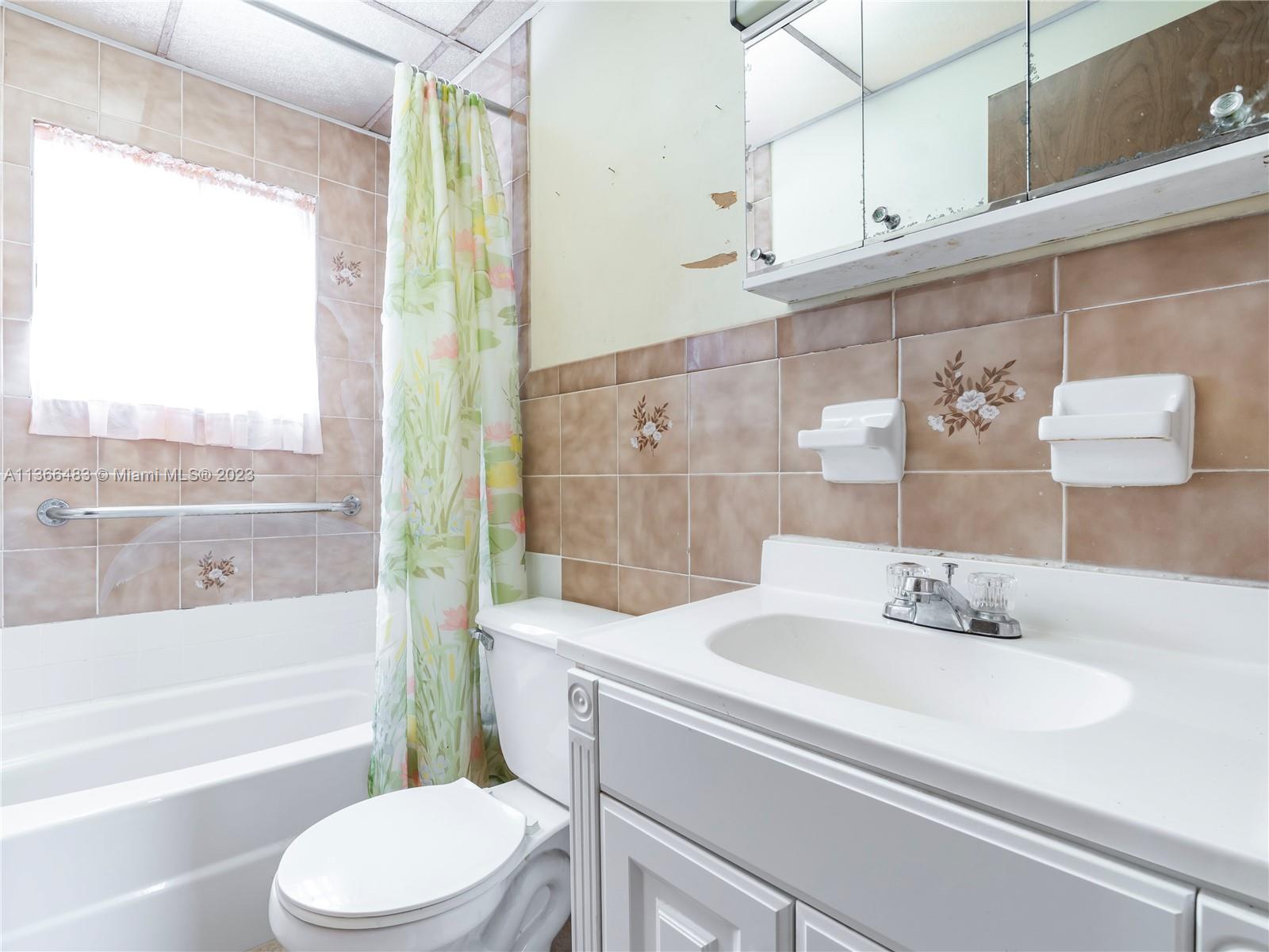GOLDEN RIDGE ADD - Residential