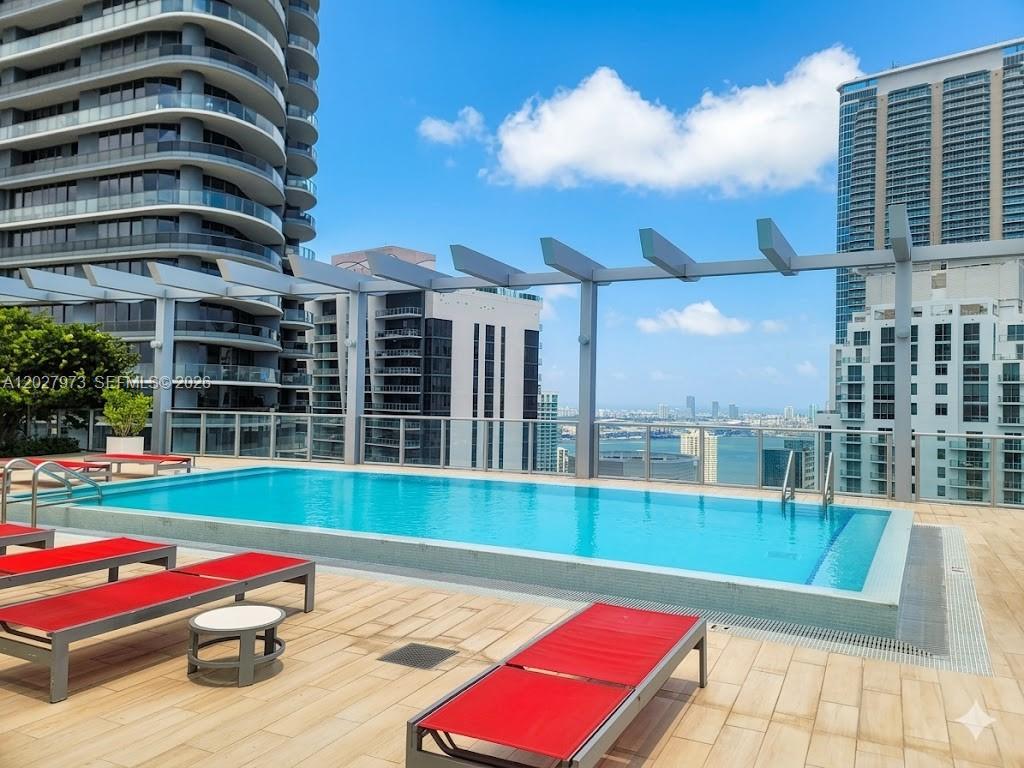 1100 MILLECENTO RESIDENCE - Residential Lease