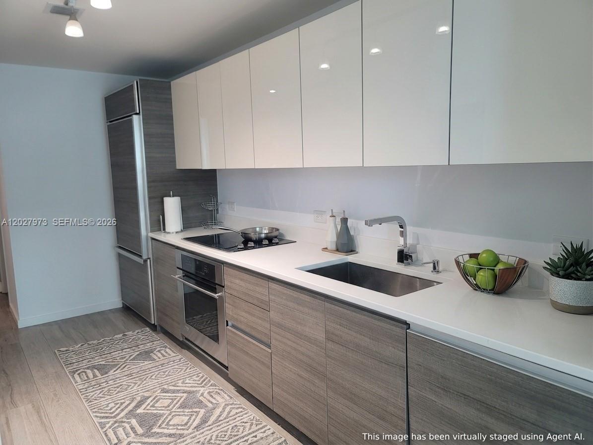 1100 MILLECENTO RESIDENCE - Residential Lease