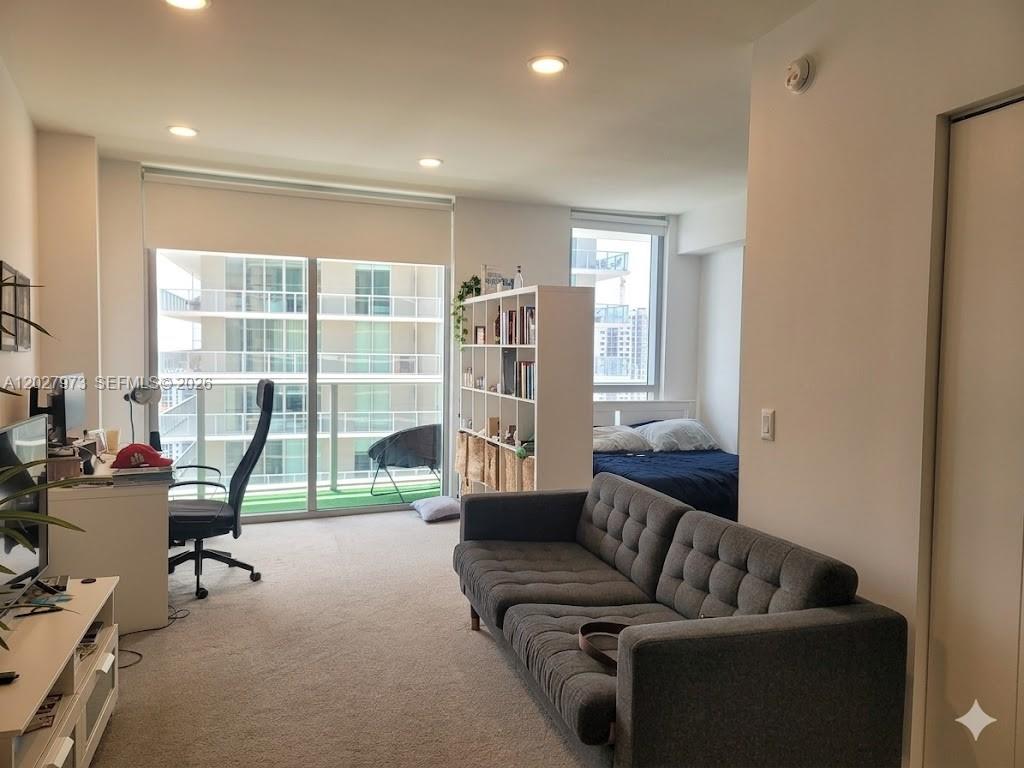 1100 MILLECENTO RESIDENCE - Residential Lease
