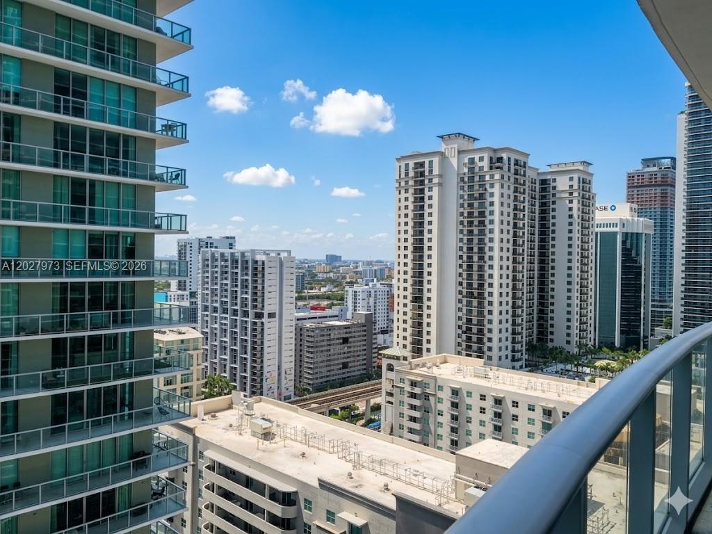 1100 MILLECENTO RESIDENCE - Residential Lease
