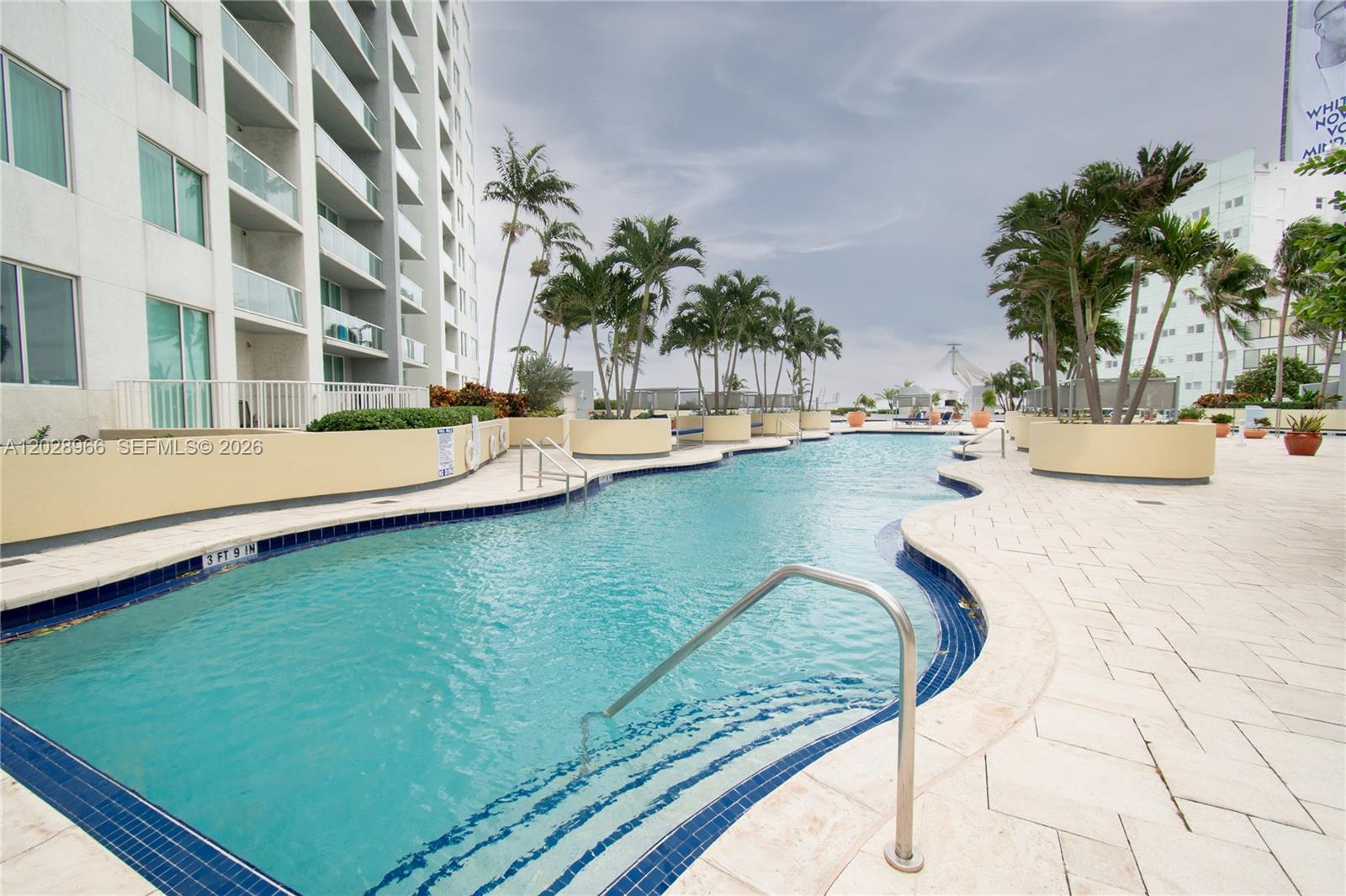 VIZCAYNE SOUTH CONDO - Residential Lease