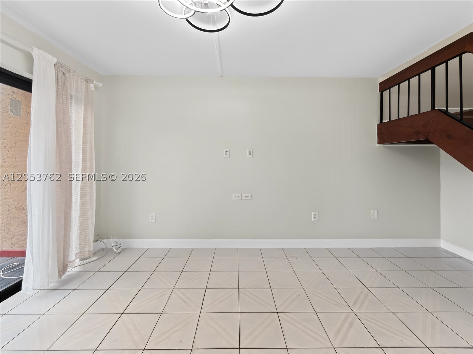 MILLER DREAMS SEC 1 - Residential Lease