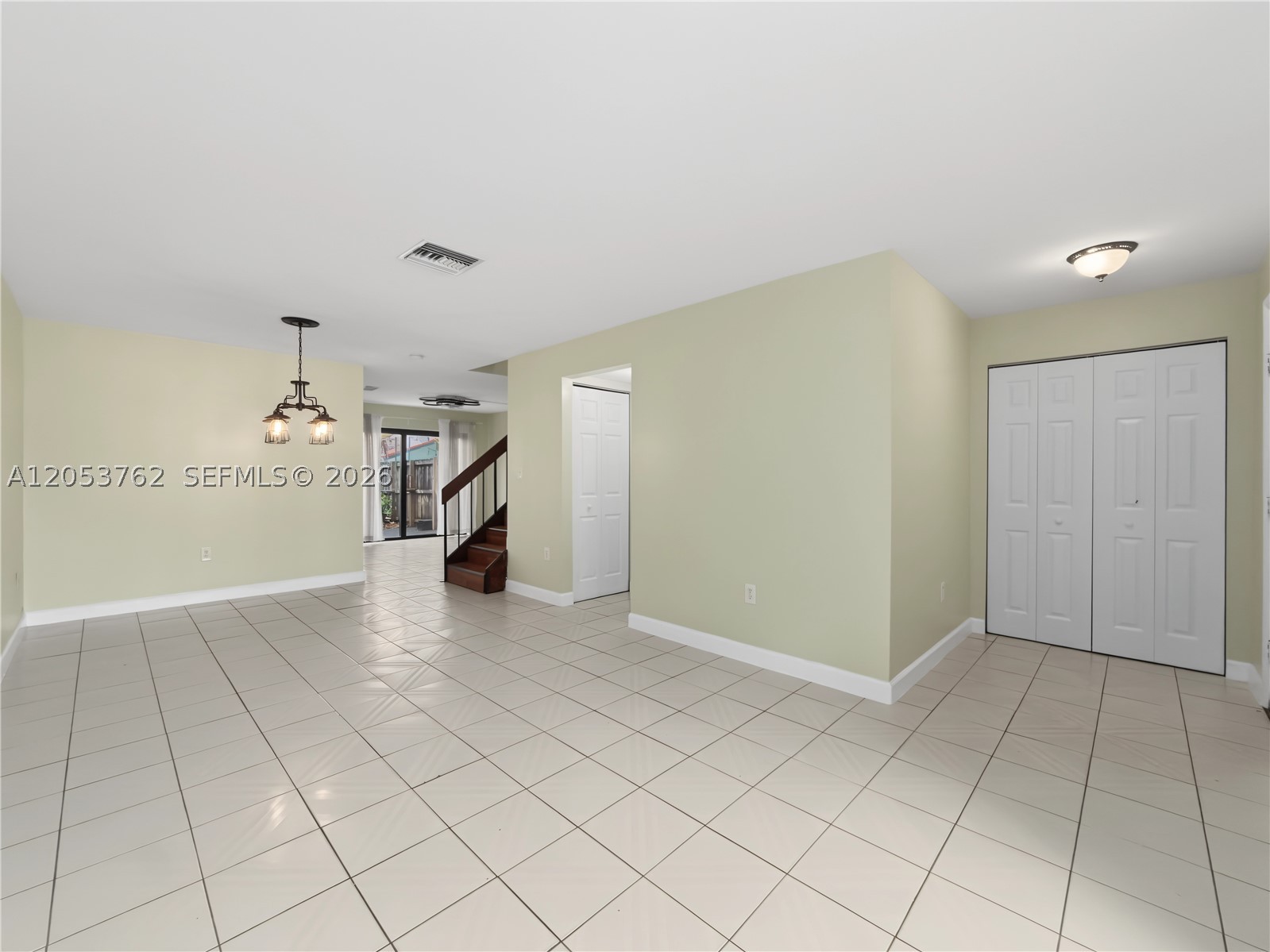 MILLER DREAMS SEC 1 - Residential Lease
