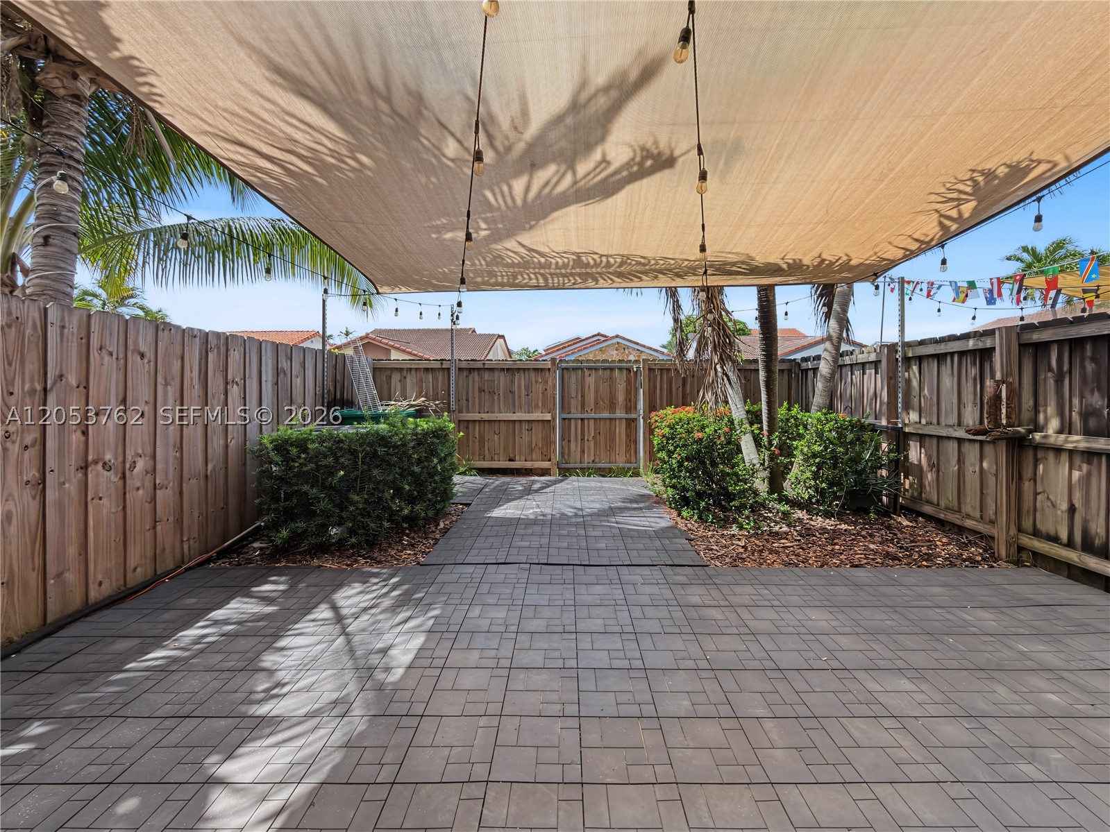 MILLER DREAMS SEC 1 - Residential Lease